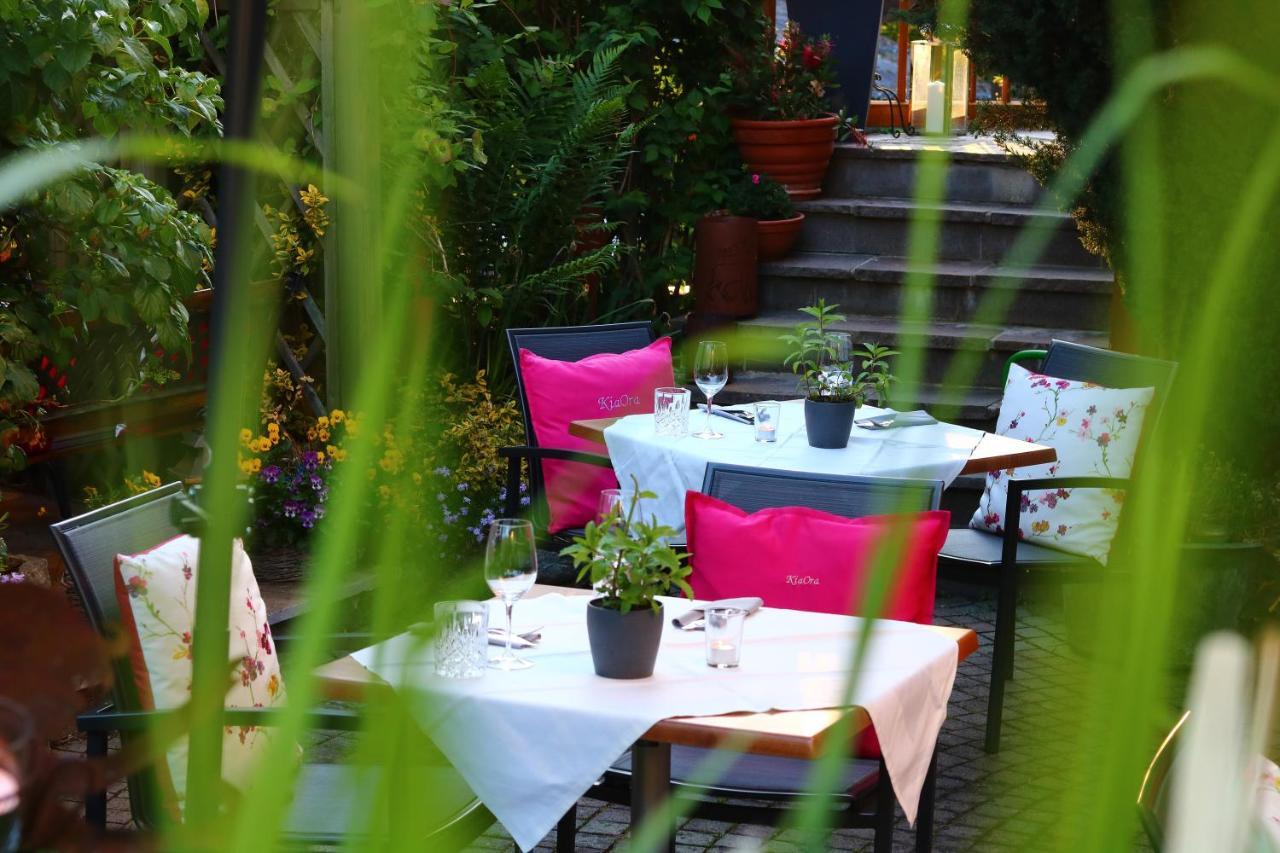 Kia Ora Hotel Restaurant Wagrain Bagian luar foto