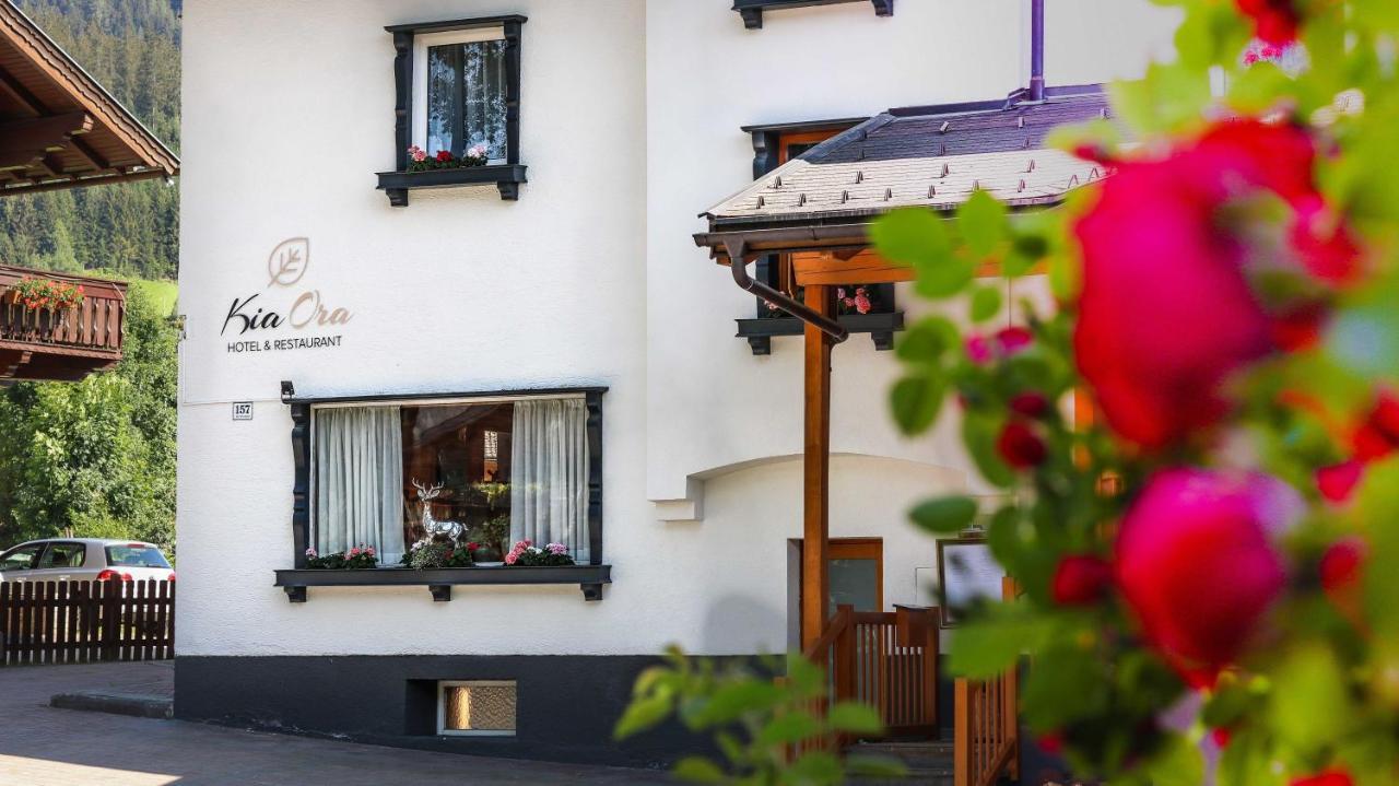 Kia Ora Hotel Restaurant Wagrain Bagian luar foto